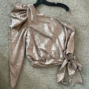 DO+BE satin top